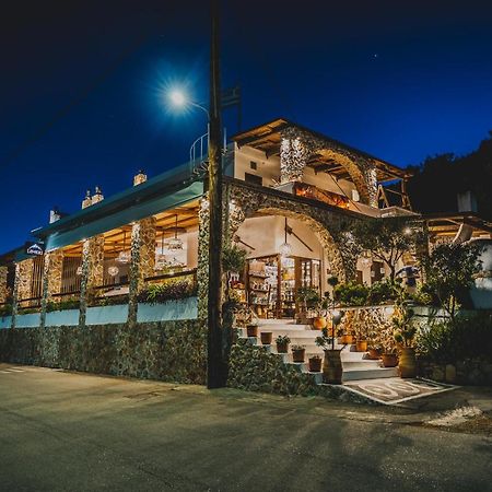 Limeri Traditional Guest House Monolithos  Dış mekan fotoğraf